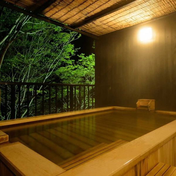 渓谷風呂@湯守田中屋公式サイト